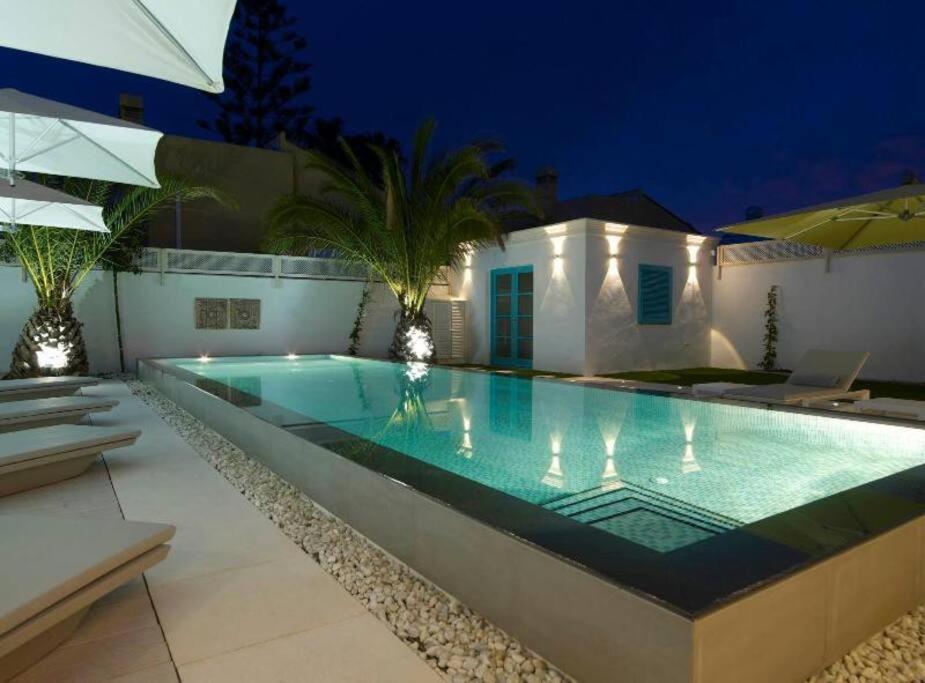 Villa Luxe, Puerto Banus, Marbella Estepona Exterior photo
